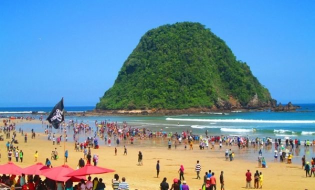 Akses Jalan Mulus, Kunjungan Wisata Pantai PM Meningkat 