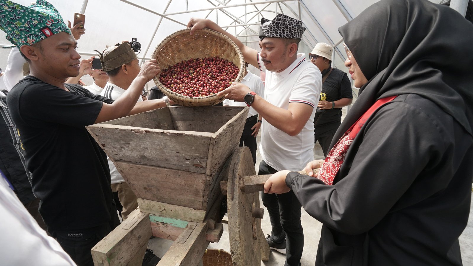 Kopi Rakyat Banyuwangi Meriahkan Kalibaru Kopi Fiesta 2024