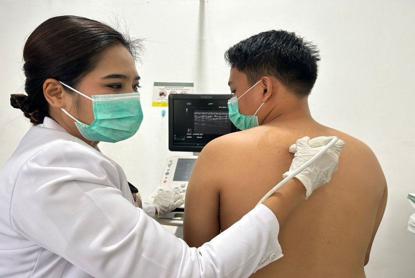 Otot Rhomboid Penyebab Nyeri Punggung Atas, Ini Cara Mengatasi 