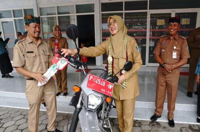 Tambah Kendaraan Operasional Bantu Tenaga Medis Banyuwangi